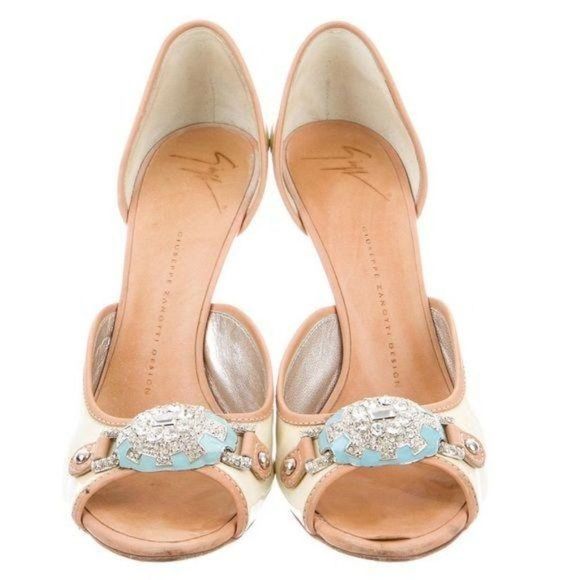 GIUSEPPE ZANOTTI Patent Leather d’Orsay Pumps - Picture 3 of 6